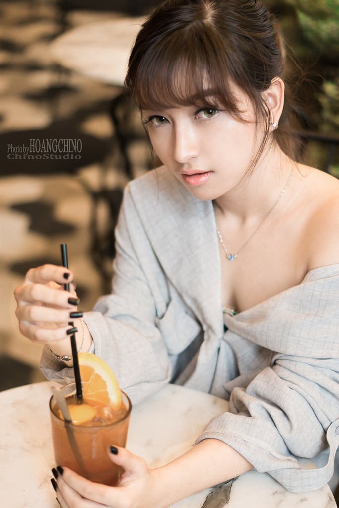 巨胸美女爆免费观看